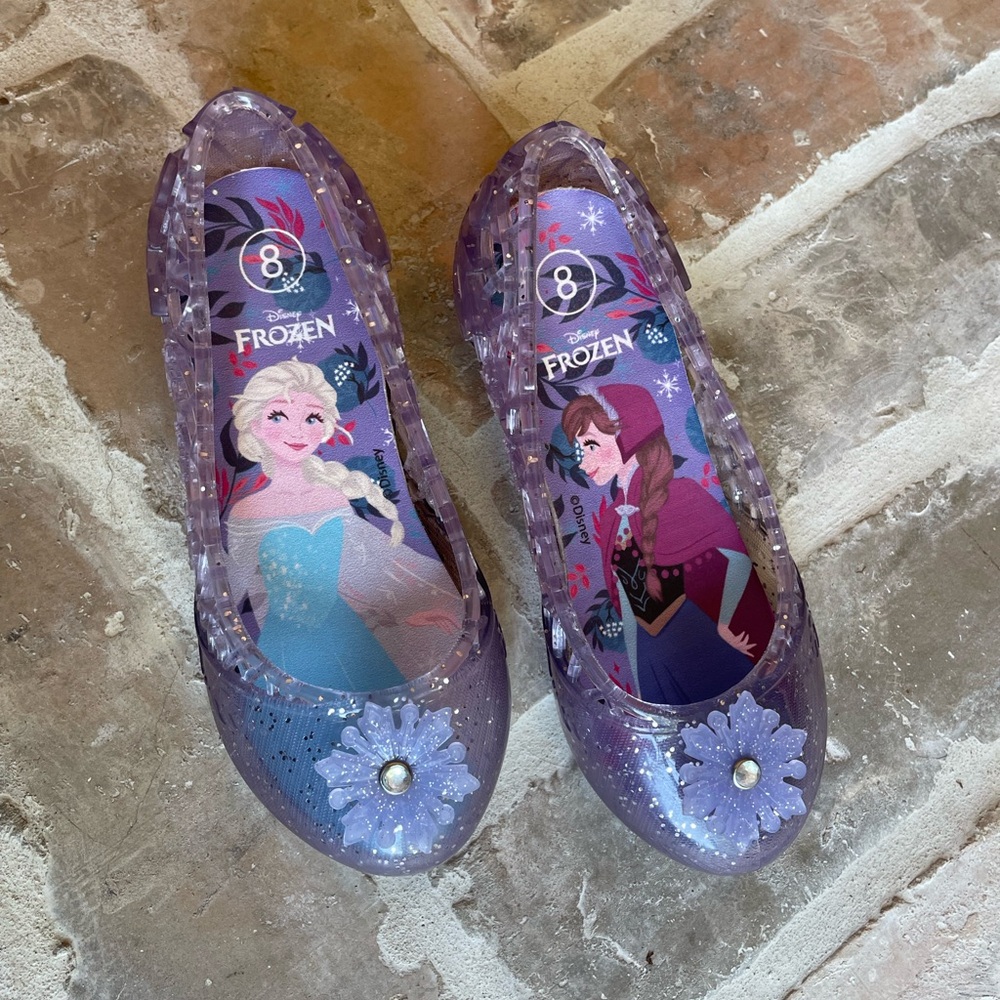 Size 8 frozen jellies gently used